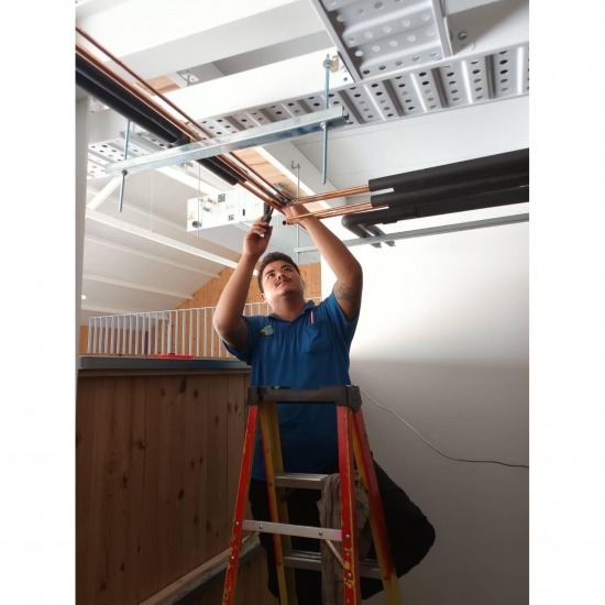 รับติดตั้งแอร์โรงงาน ชลบุรี - บริษัท ซี.เอ็น.อินเตอร์ คอร์ปเปอร์เรชั่น จำกัด - แอร์ติดเพดาน ชลบุรี  แอร์ 